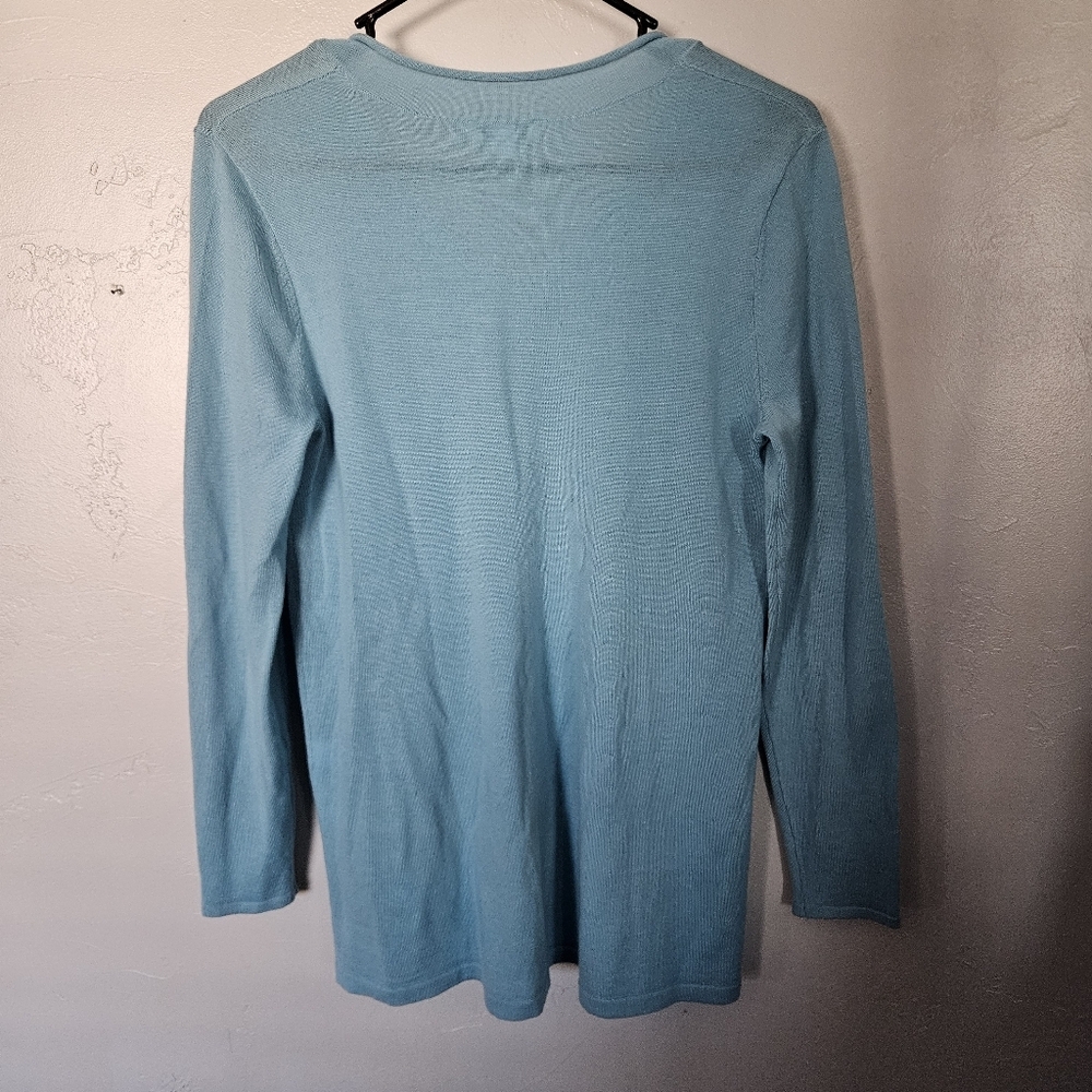 J.Jill Women's XS Light Blue V-Neck Women's Top Sweater 100% Merino Wool Shirt - Picture 5 of 5
